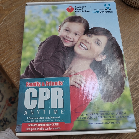 Mini Anne cpr training doll. Inflatable. Inflatable Anne plus box. - Picture 2 of 3